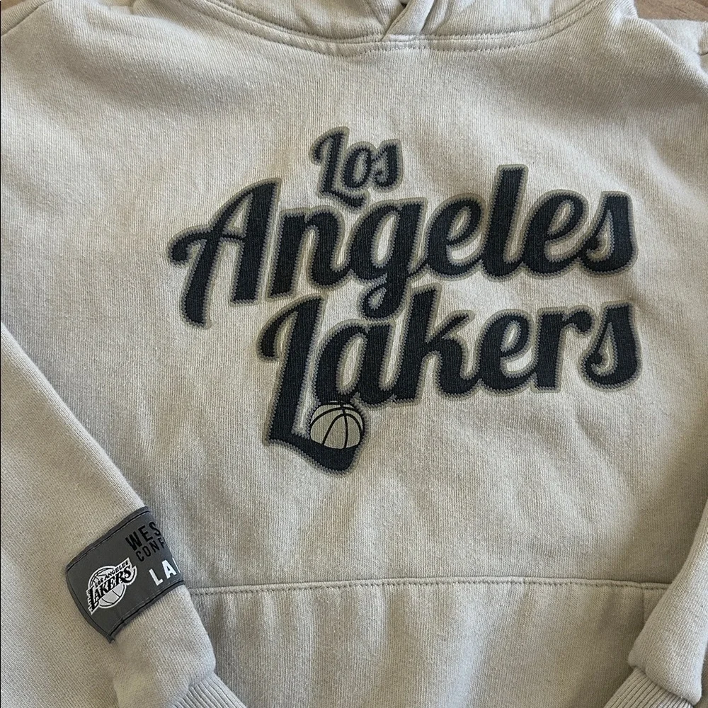 4/$25 Zara Cream NBA Los Angeles Lakers Hoodie Kids Sz 11-12